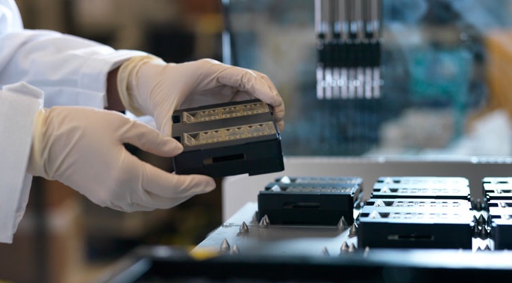 Image: The new AI method makes cancer tracking faster and easier using blood tests (Photo courtesy of A*STAR GIS)