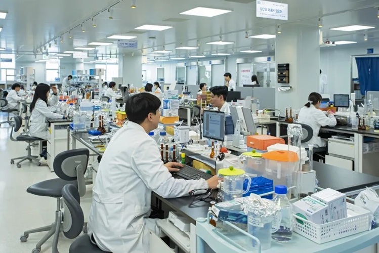Image: The combined company will have best-in-class liquid chromatography, mass spectrometry, flow cytometry, and diagnostic solutions (Photo courtesy of Waters)