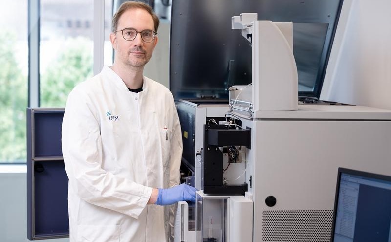 Image: Prof. Nicholas Schwab has found a biomarker that can predict treatment outcome of glatirameracetate in MS patients (Photo courtesy of Uni MS - M. Ibrahim)