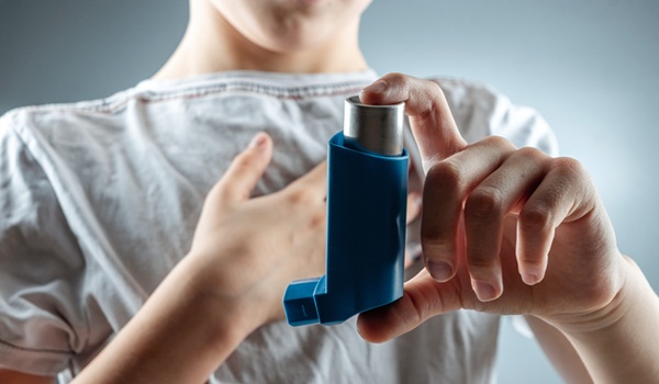 Image: The new diagnostic chip paves the way for a shift in asthma care from symptom control to personalized therapy (Photo courtesy of 123RF)