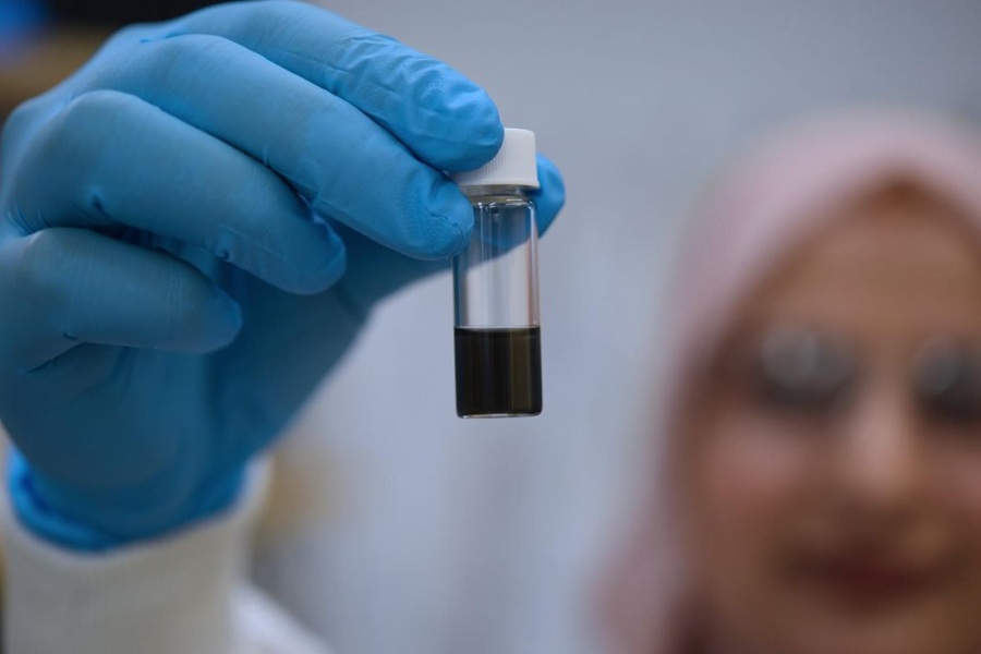 Image: Mesoporous gold nanoparticles have unique biosensing capabilities (Photo courtesy of The University of Queensland)
