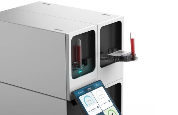 Image: The automated diagnostic platform enables rapid pathogen identification directly from whole blood (Photo courtesy of Scanogen)
