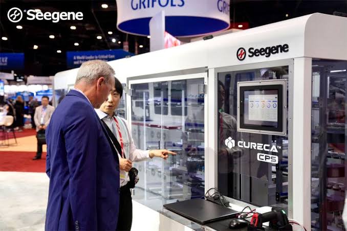 Image: Visitors at Seegene’s booth can explore the CURECA automated PCR system through guided tours (Photo courtesy of Seegene) Image: Visitors at Seegene’s booth can explore the CURECA automated PCR system through guided tours (Photo courtesy of Seegene)
