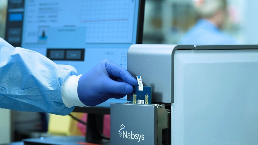Image: The OhmX Platform uses electronic genome mapping to analyze ultra-long DNA molecules, combining electronic detection, nanofluidics, and computational biology in a compact system for high-resolution genome structure analysis. (Photo courtesy of Nabsys)