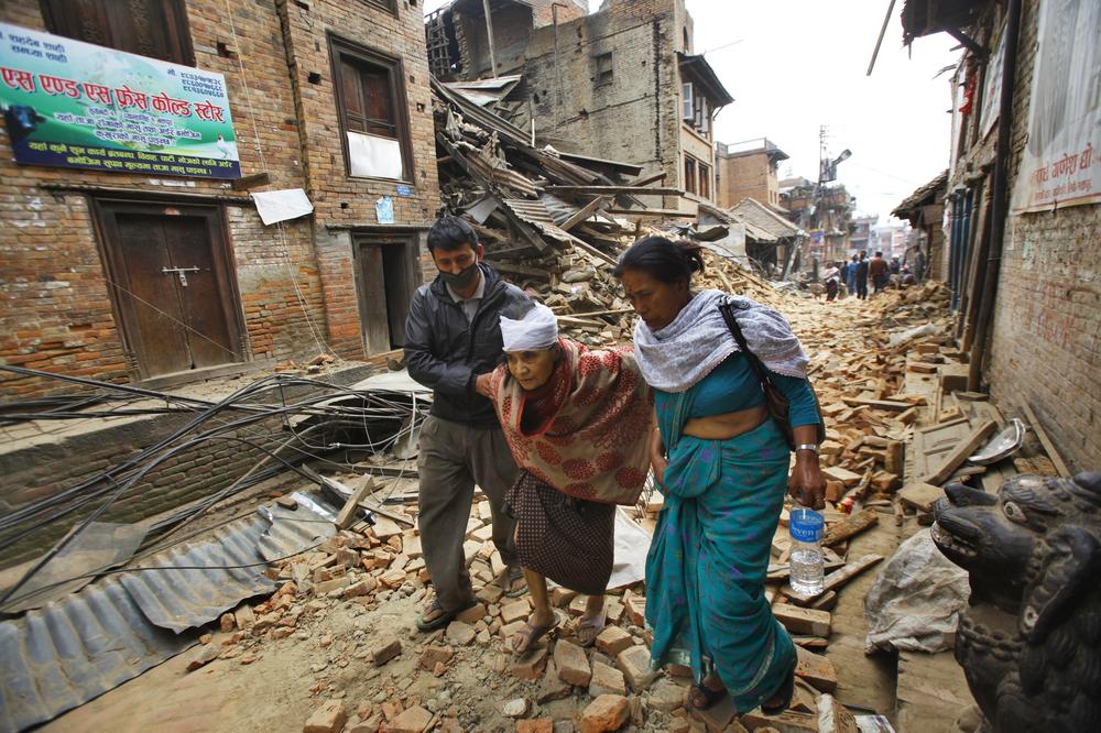 Image: RAD-AID in Nepal Assisting the Victims of Nepal’s Earthquakes. RAD-AID put together a team of radiologic technologists and radiologists to work in Kathmandu (Photo courtesy of RAD-AID).