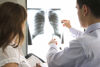Image: A new study offers new tips for radiographers to help them perform chest radiography in children (Photo courtesy of UW Medicine).