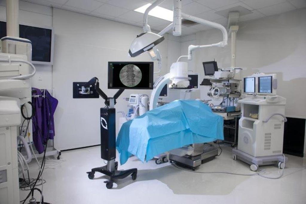 Image: A novel system reduces fluoroscopy times during spine surgery (Photo courtesy of NuVasive).