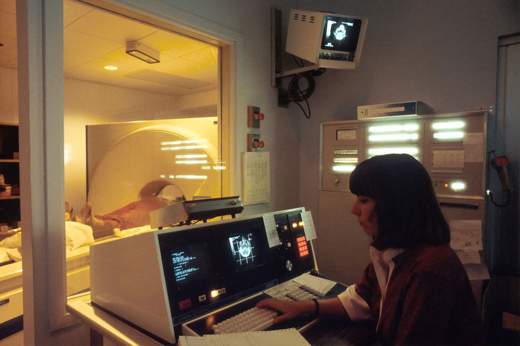 Image: MRI-Guided Radiotherapy (Photo courtesy of Unsplash)