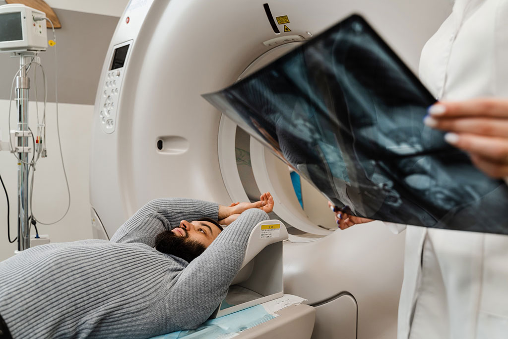 Image: A study has found ultralow-dose chest CT to be superior to X-ray in emergencies (Photo courtesy of 123RF)