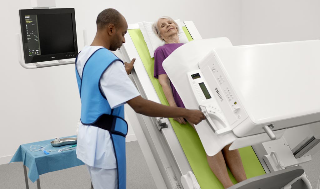 Imagen: El sistema ProxiDiagnost N90 DRF de Royal Philips (Fotografía cortesía de Philips Healthcare). Imagen: El sistema ProxiDiagnost N90 DRF de Royal Philips (Fotografía cortesía de Philips Healthcare).