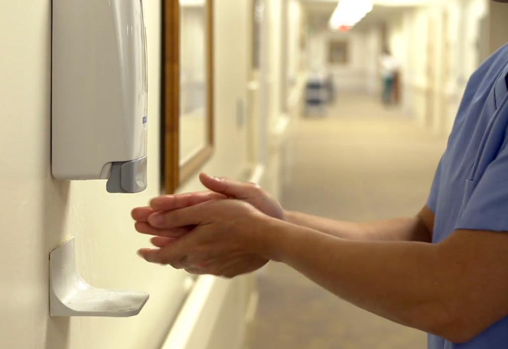 Imagen: Un nuevo estudio informa que las bacterias han hecho cada vez más resistencia a los desinfectantes de manos a base de alcohol (Fotografía cortesía de Dreamstime).