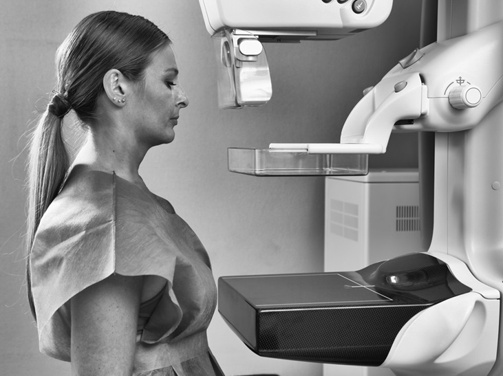 Imagen: El estudio apoya la detección anual a partir de los 40 años como la mejor manera de diagnosticar el cáncer temprano (Fotografía cortesía de 123RF)