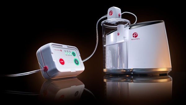Imagen: La tecnología THUNDERBOLT de trombectomía en vacío asistida por computadora (CAVTTM) introduce por primera vez la aspiración modulada para el accidente cerebrovascular isquémico agudo, lo que permite una eliminación más rápida y completa del coágulo (Fotografía cortesía de Penumbra)