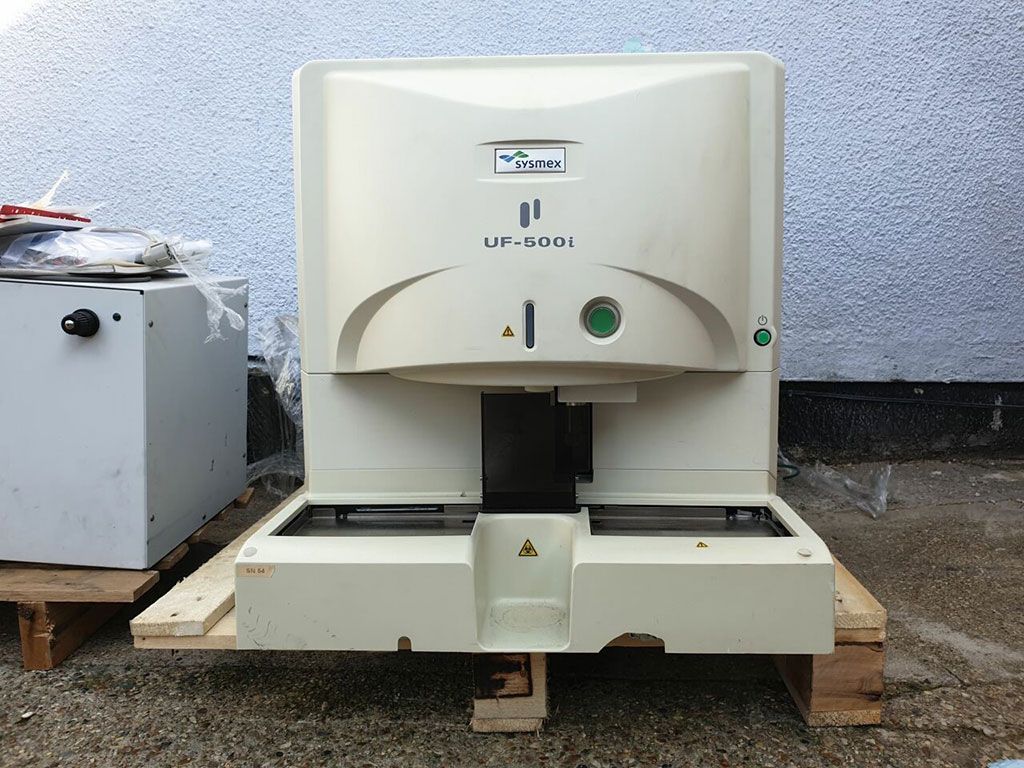 Imagen: El analizador de partículas de orina totalmente automatizado UF-500i (Fotografía cortesía de Sysmex Corporation).
