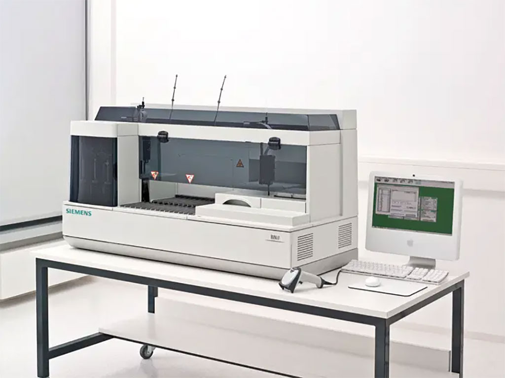Imagen: El sistema BN II es un analizador nefelométrico fiable y fácil de usar que ofrece una amplia gama de ensayos de proteínas (Fotografía cortesía de Siemens Healthineers).