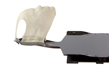 Imagen: Una máscara híbrida de cabeza Nanor y la placa base HP Pro Solution (Fotografía cortesía de Orfit).