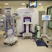 Imagen: El sistema Embrace Neonatal MRI dentro de una UCIN (Fotografía cortesía de Aspect Imaging).