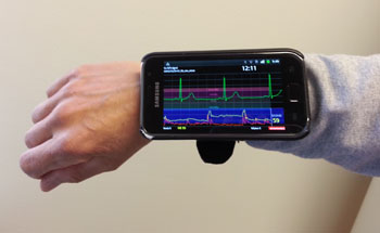Image: The Beat2Phone device measures ECG signals and sends them to a cellphone (Photo courtesy of VTT).