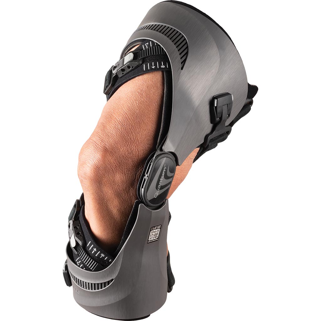 Image: The Quantum OA knee brace (Photo courtesy of Breg).