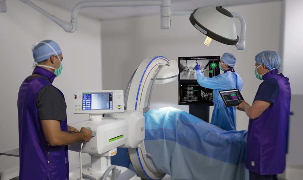 Image: An integrated technology system advances spine surgery (Photo courtesy of NuVasive).