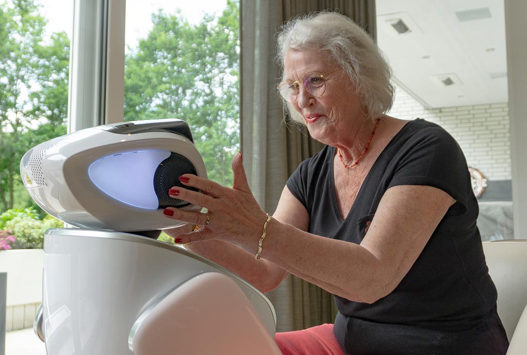 Image: A SARA robot interacting with a patient (Photo courtesy of Bright Cape).
