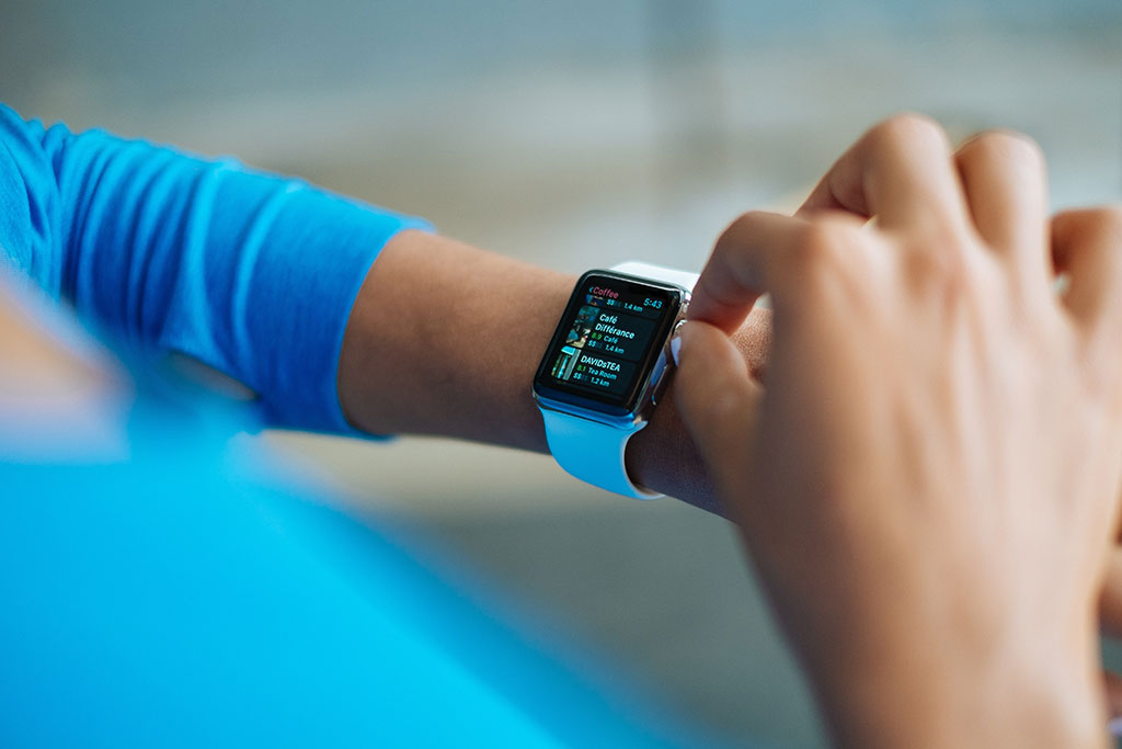 Image: Better algorithms and machine learning can help smartwatches improve detection of atrial fibrillation (Photo courtesy of Pexels)