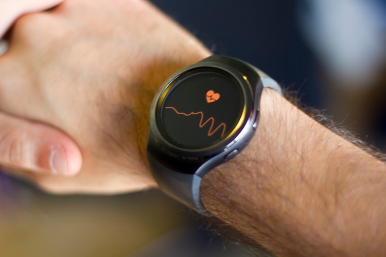 Image: Smartwatches could provide more affordable and accessible cardiac monitoring (Photo courtesy of 123RF)