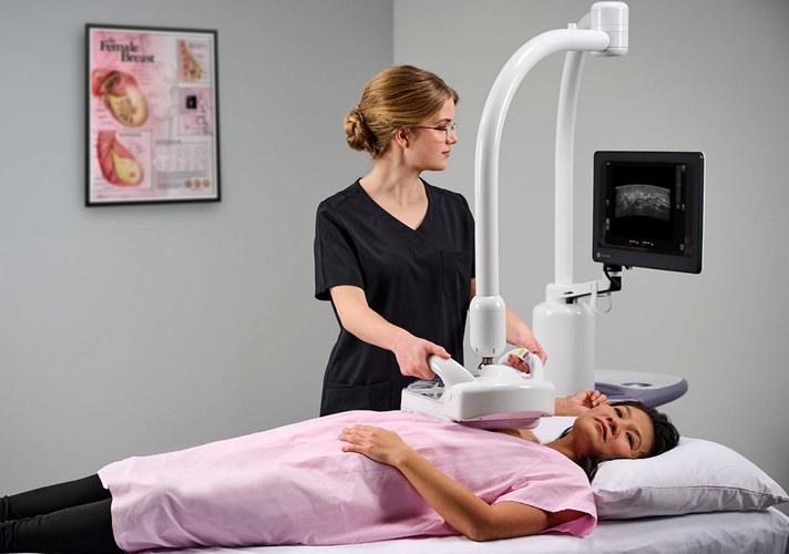 Image: GE HealthCare has introduced Invenia Automated Breast Ultrasound (ABUS) Prime alongside ABUS StreamVue, expanding its breast imaging portfolio for supplemental screening in dense breasts (Photo courtesy of GE Healthcare) Image: GE HealthCare has introduced Invenia Automated Breast Ultrasound (ABUS) Prime alongside ABUS StreamVue, expanding its breast imaging portfolio for supplemental screening in dense breasts (Photo courtesy of GE Healthcare)
