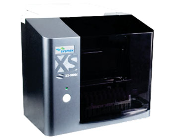 图片:XS-2000i自动分析仪(图片蒙Sysmex公司惠赐)。 图片:XS-2000i自动分析仪(图片蒙Sysmex公司惠赐)。