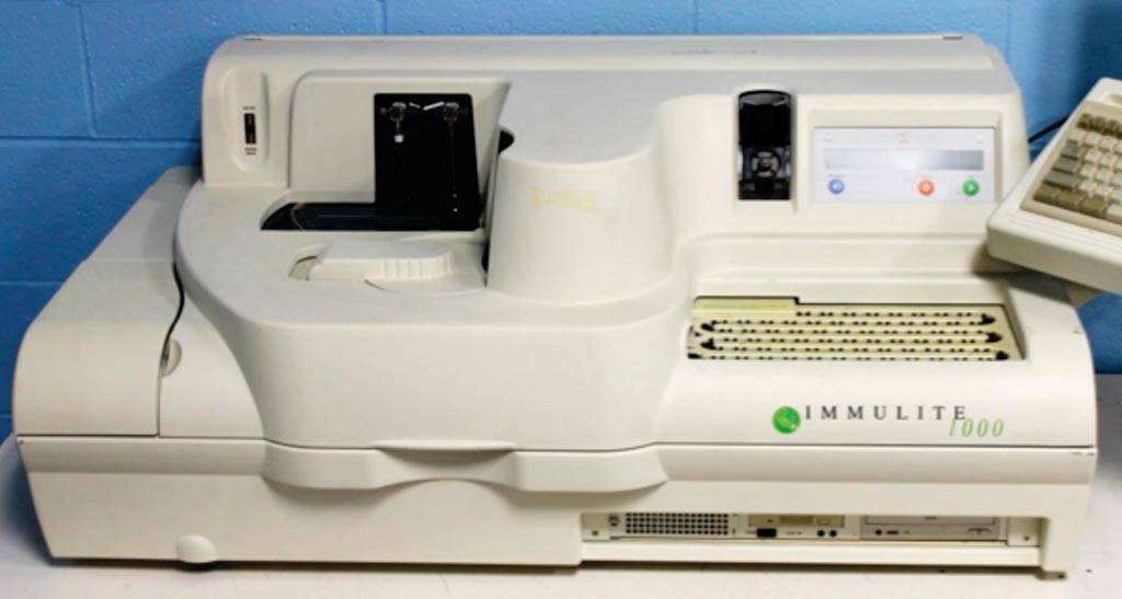 Система IMMULITE 1000 – небольшой настольный иммунологический анализатор (фото предоставлено Siemens Healthcare Diagnostics).