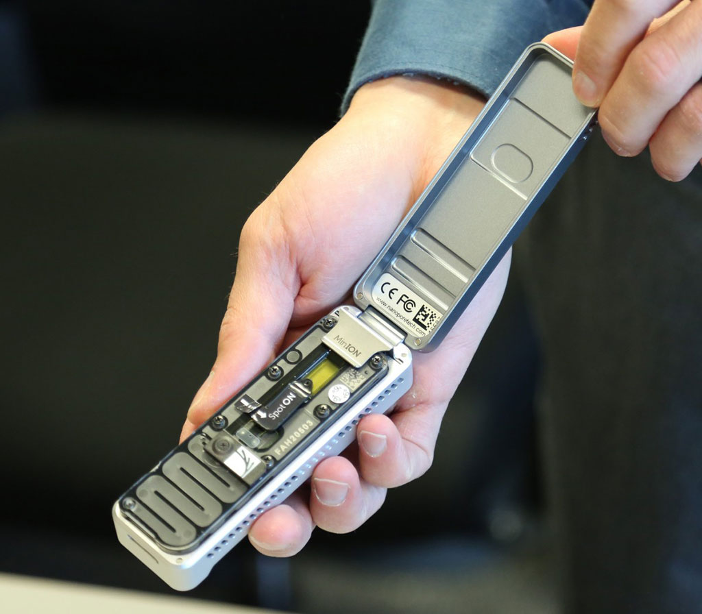 Image: Oxford Nanopore Technologies’ MinIon sequencer is the only portable real-time device for DNA and RNA sequencing (Photo courtesy of Bradley Kroner (RDECOM)