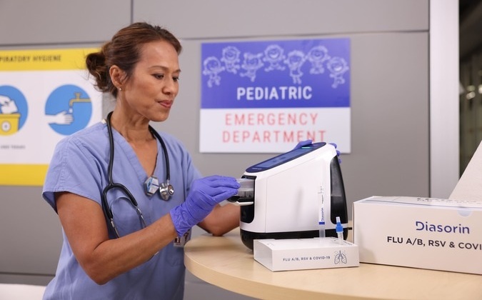 Image: The LIAISON NES molecular point-of-care platform (Photo courtesy of Diasorin)